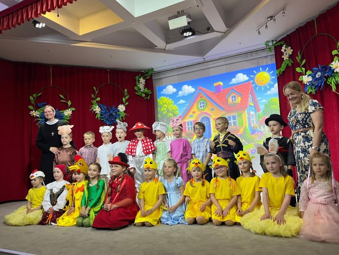 Dzień Mamy i Taty  - grupa 6 latki